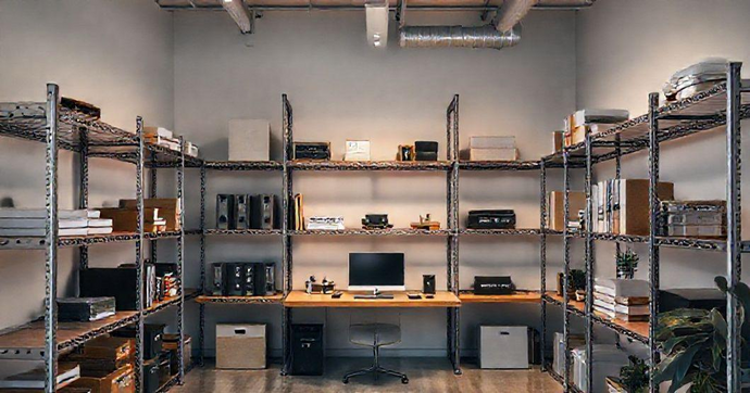 Descubra como as estantes de a&ccedil;o transformam seu espa&ccedil;o